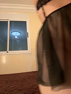 Snapshot of Emy-sexy chatting on 10.20.25 Emy-sexy online show from 10.20.25