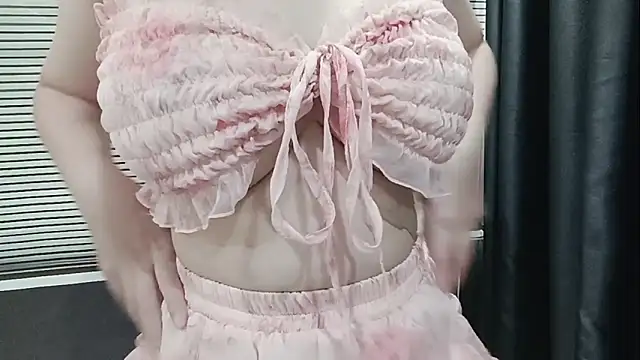 pelue online show from 10.13.25