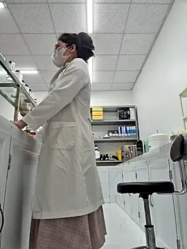 HinaLovely online show from 03.23.26