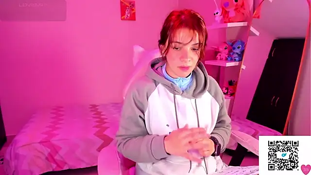 Snapshot of Vannessa__Shy chatting on 02.16.26 Vannessa Shy online show from 02.16.26