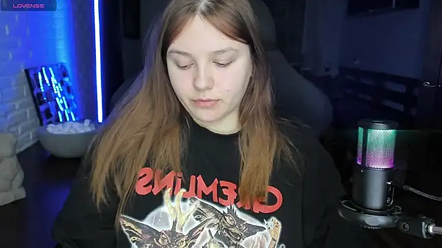 XNirvanaX online show from 03.23.25