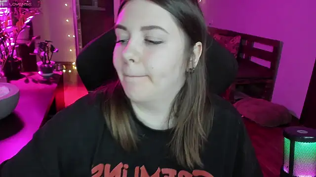 Snapshot of XNirvanaX chatting on 02.05.26 XNirvanaX online show from 02.05.26