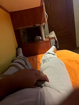 alex21017 online show from 11.01.25