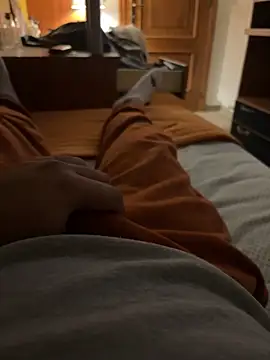 alex21017 online show from 11.08.25