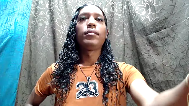 shairaStarr online show from 10.17.25