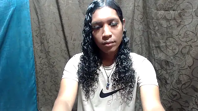 shairaStarr online show from 10.18.25