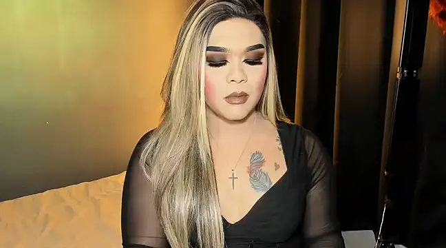 Snapshot of VictoriaEliz chatting on 03.16.25 VictoriaEliz online show from 03.16.25