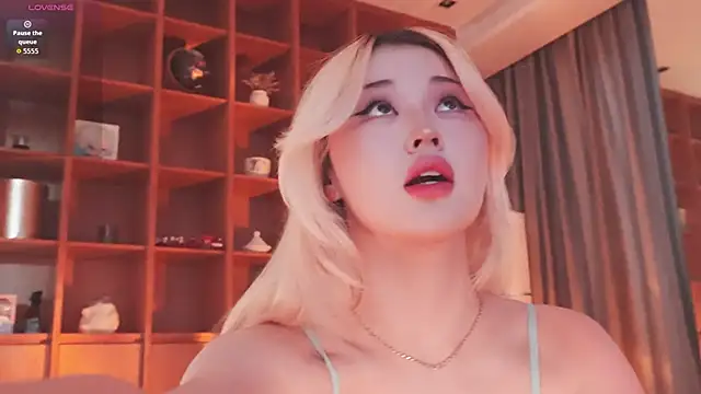 hyun chia online show from 01.18.26