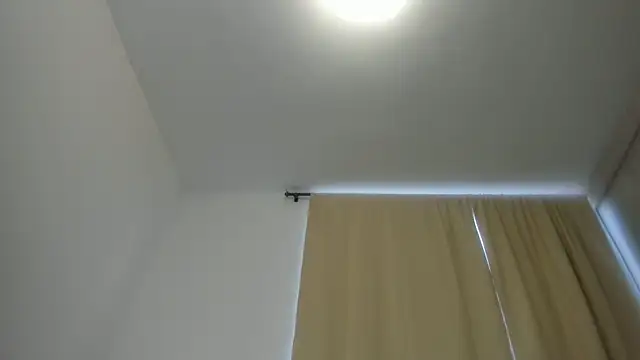 Snapshot of candyhotsquirt_xx chatting on 07.10.26 candyhotsquirt xx online show from 07.10.26