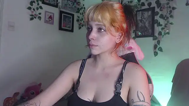 MaryJannes online show from 12.23.24