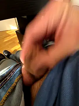 Alex 7422 online show from 06.04.26