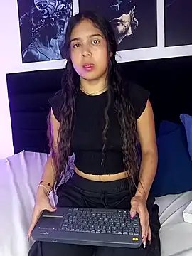 SARA MILLER69 online show from 03.25.26