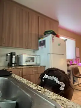 Snapshot of Tikalalin chatting on 01.15.26 Tikalalin online show from 01.15.26