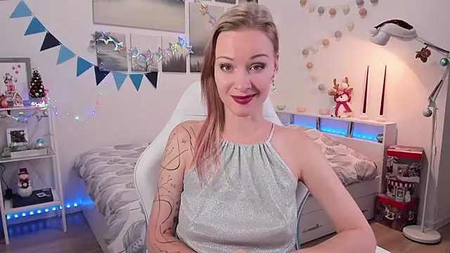 Snapshot of MissRightX chatting on 01.01.25 MissRightX online show from 01.01.25