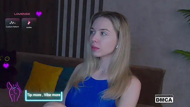 Holl1Would online show from 02.26.25