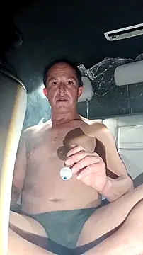 Snapshot of Roberts8inchcock chatting on 12.17.25 Roberts8inchcock online show from 12.17.25