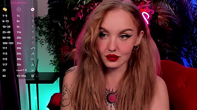 LianaFord online show from 01.22.25