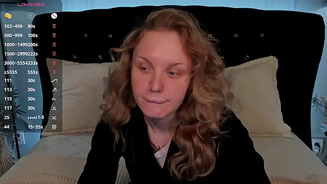 LianaFord online show from 01.27.25