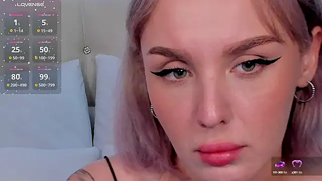 LianaFord online show from 09.21.25