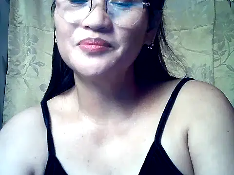 Amazing Angel22 online show from 10.27.25