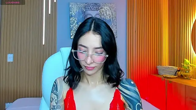 Snapshot of barbie_scoth_ chatting on 06.30.26 barbie scoth online show from 06.30.26