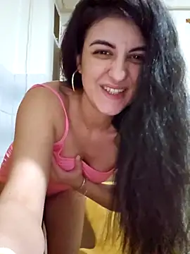 Snapshot of NathalieDream chatting on 02.28.25 NathalieDream online show from 02.28.25