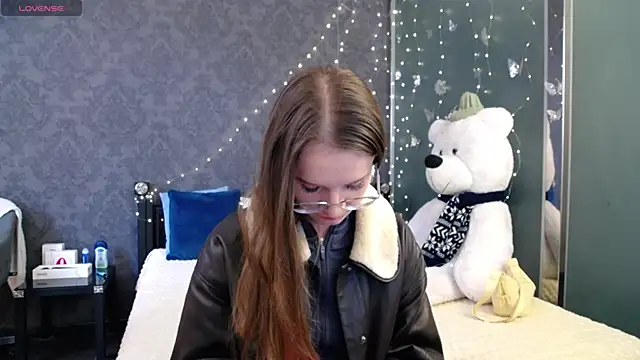 KateJonson online show from 03.18.26