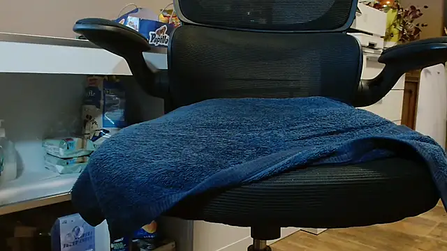 suedel65 online show from 03.14.25