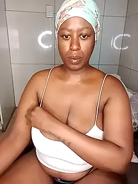 ChocoLisa online show from 10.24.25