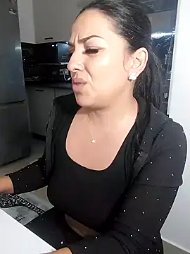 hot-babygirl online show from 10.23.25