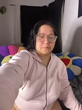 MsConejitaa online show from 10.28.25