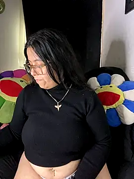 MsConejitaa online show from 01.05.26