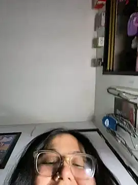 MsConejitaa online show from 04.18.26