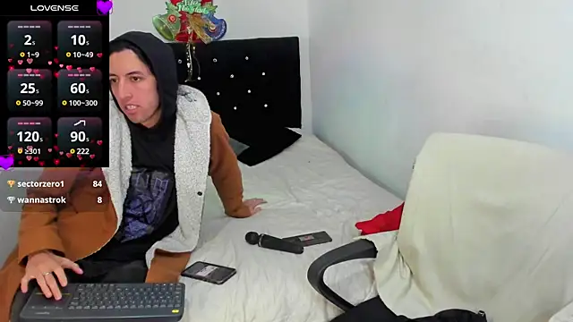 Snapshot of shelby__hotshoww chatting on 02.26.25 shelby  hotshoww online show from 02.26.25