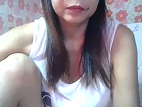 urwife tobe online show from 12.18.24