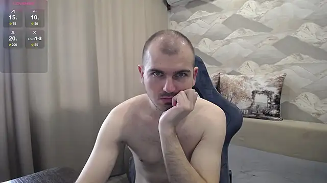 Snapshot of SerzhKorol1 chatting on 05.18.26 SerzhKorol1 online show from 05.18.26