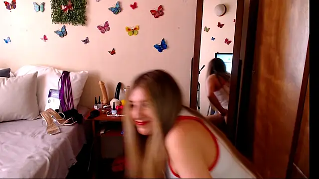 Snapshot of Jolie-Mature chatting on 05.31.26 Jolie-Mature online show from 05.31.26