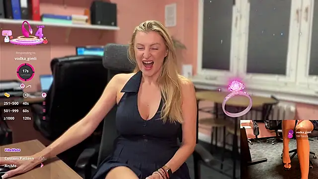 legsLONG online show from 12.19.25