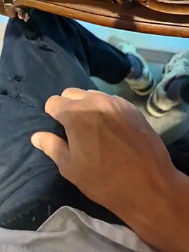  IRRESISTIBLE  online show from 04.11.26