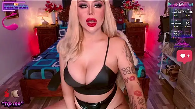 Magnificent Goddess online show from 12.08.24