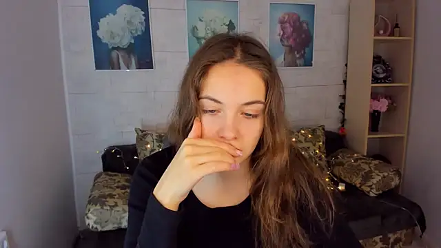 Snapshot of KristinaLoison chatting on 01.15.25 KristinaLoison online show from 01.15.25