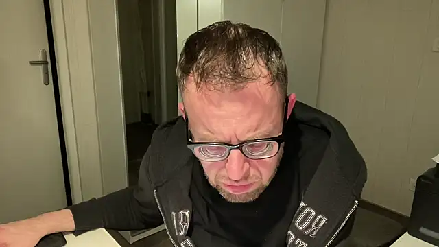 FABIOGLASSES online show from 02.01.25