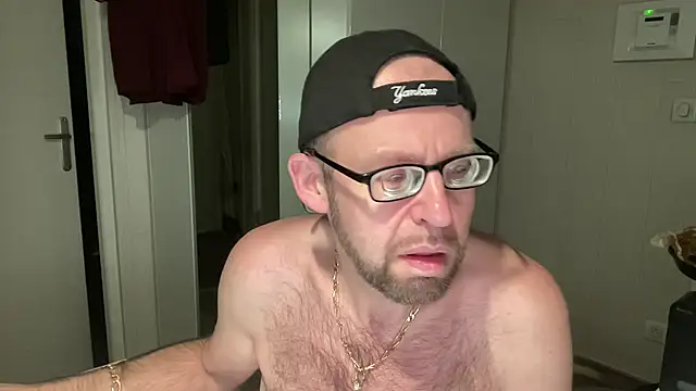 FABIOGLASSES online show from 09.12.25