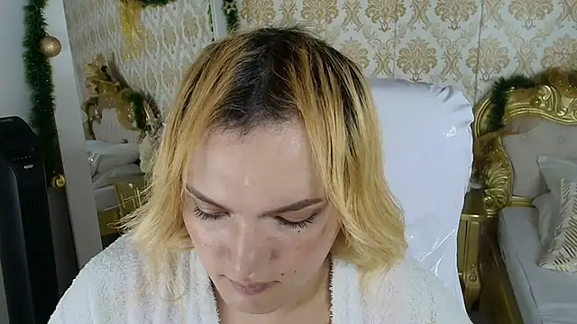 Snapshot of katya_kozlov chatting on 01.09.25 katya kozlov online show from 01.09.25