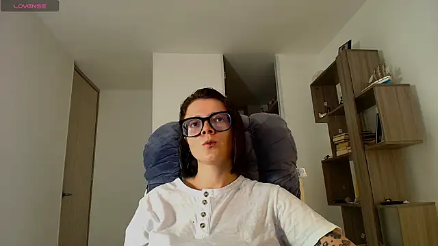 Arya starrk online show from 11.21.25