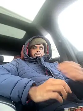 Snapshot of dingoding chatting on 02.28.25 dingoding online show from 02.28.25