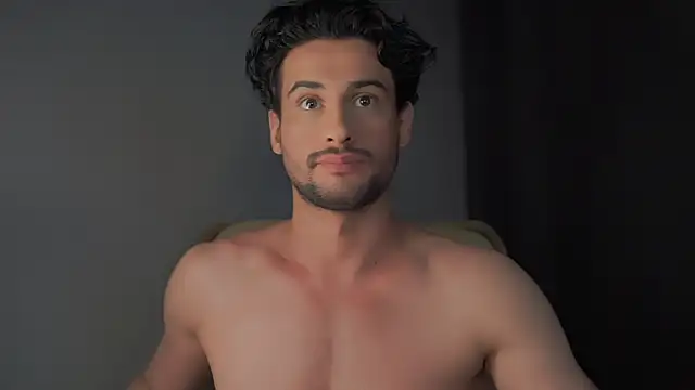 Keen   Luckystrike online show from 12.12.24