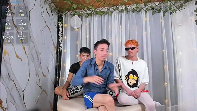 Snapshot of EuphoriaBoys chatting on 01.16.25 EuphoriaBoys online show from 01.16.25