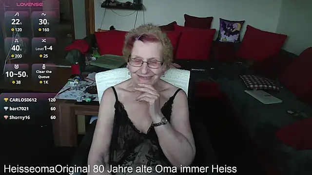 Snapshot of HeisseomaOriginal chatting on 03.12.25 HeisseomaOriginal online show from 03.12.25