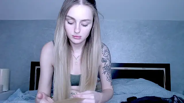 Snapshot of RIta_orr chatting on 01.29.25 RIta orr online show from 01.29.25